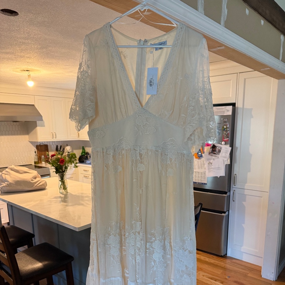 Clarisa Lace Midi Dress